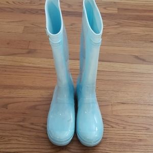 Seven7 light blue rain boots.